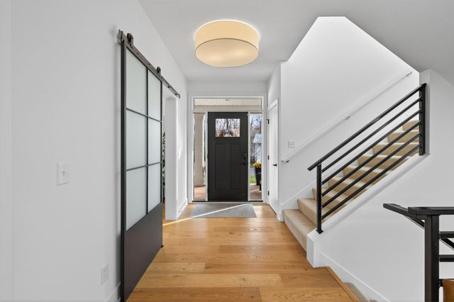 26390 Alexander Lane, Shorewood, MN 55331