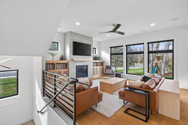 26390 Alexander Lane, Shorewood, MN 55331