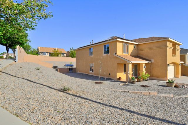 920 Colibri Avenue NW, Los Lunas, NM 87031