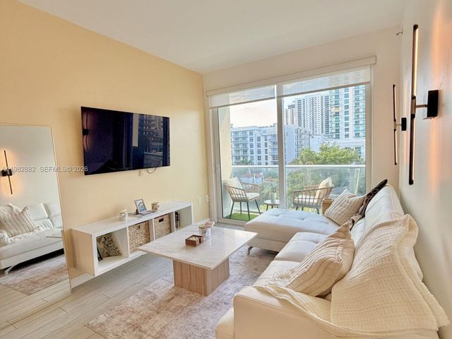 321 NE 26th St 513, Miami, FL 33137