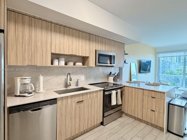 321 NE 26th St 513, Miami, FL 33137