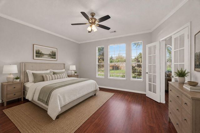 405 Wickford Court, League City, TX 77573