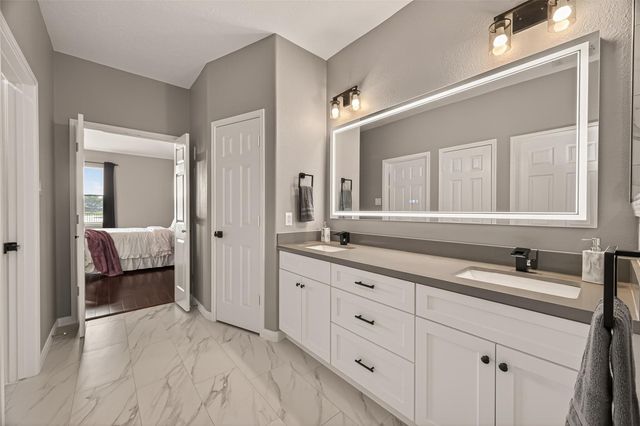 405 Wickford Court, League City, TX 77573