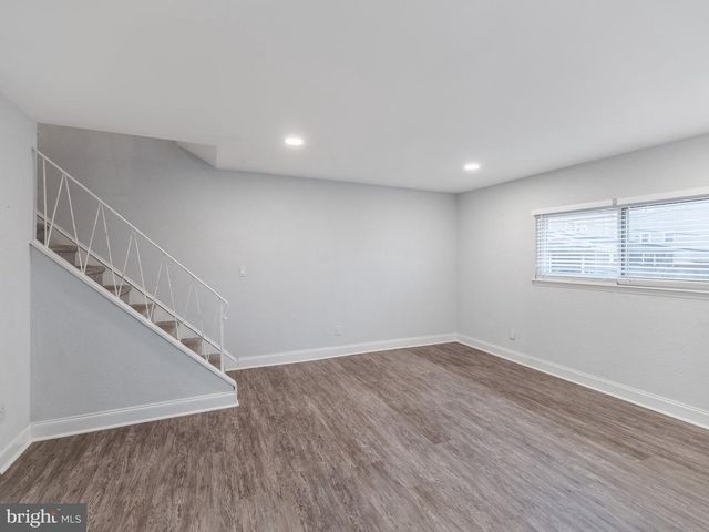 504 NATALIE LN, Norristown, PA 19401