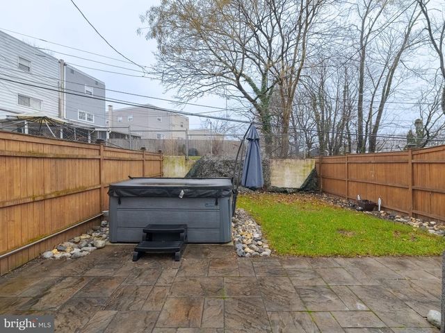 504 NATALIE LN, Norristown, PA 19401