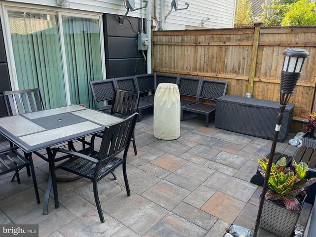 504 NATALIE LN, Norristown, PA 19401