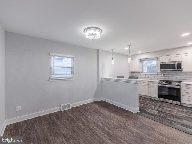 504 NATALIE LN, Norristown, PA 19401