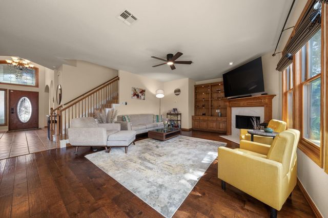 1512 Amelia DR, Cedar Park, TX 78613