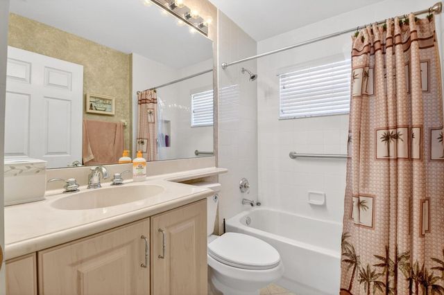 8184 Playa Del Sur Boulevard, Lake Worth, FL 33467