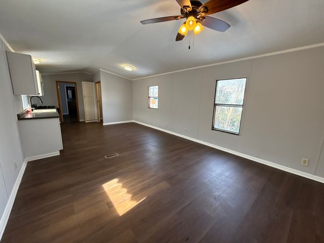 657 Huntsbridge Road, Matteson, IL 60443