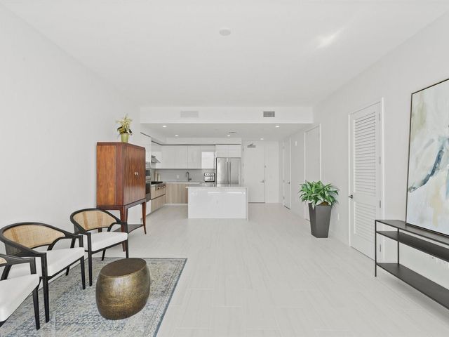 400 CENTRAL AVENUE 1603, St Petersburg, FL 33701