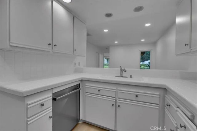 54 Orchard, Irvine, CA 92618