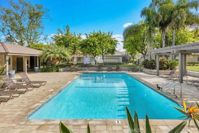 54 Orchard, Irvine, CA 92618