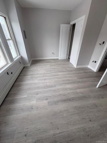 85-27 102nd Street, Richmond Hill, NY 11418