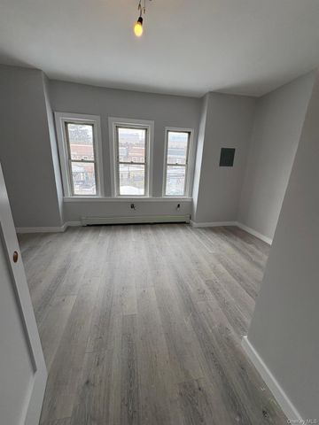 85-27 102nd Street, Richmond Hill, NY 11418