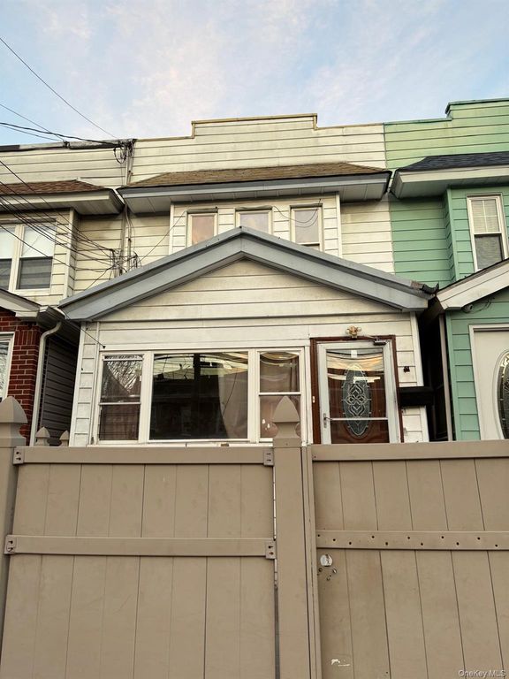 85-27 102nd Street, Richmond Hill, NY 11418