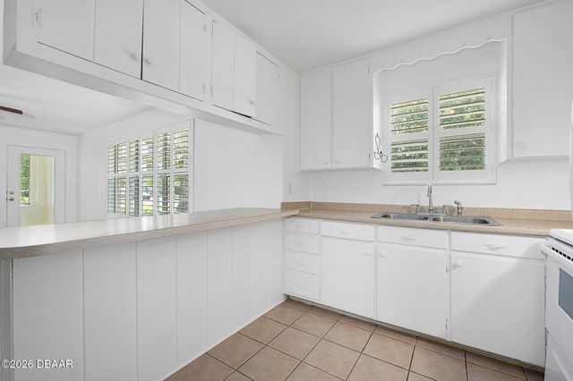 183 Hernandez Avenue, Ormond Beach, FL 32174