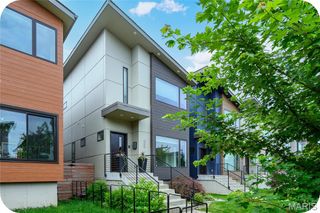 4426 Vista Avenue, St Louis, MO 63110