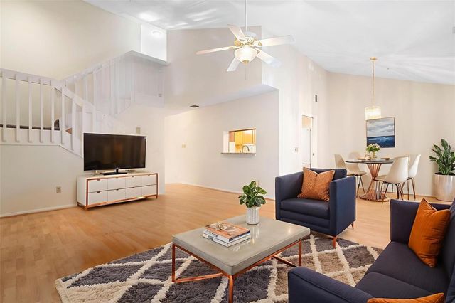 1017 CASA DEL SOL CIRCLE, Altamonte Springs, FL 32714