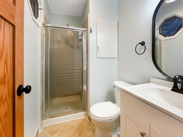 5401 W Winding Creek Drive, Mchenry, IL 60050