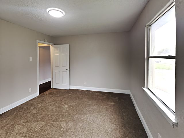 2815 Ash Park Drive, Richland Hills, TX 76118