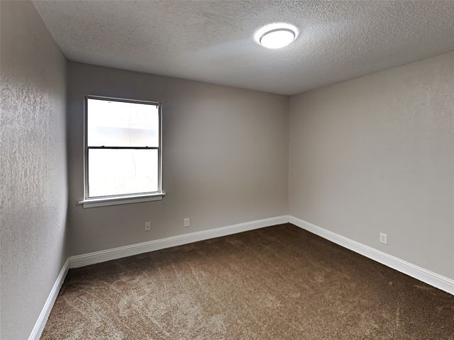 2815 Ash Park Drive, Richland Hills, TX 76118