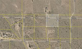 24800 Holiday Avenue, Rosamond, CA 93560