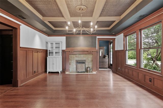 706 S Main Street, Farmersville, TX 75442