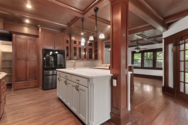 706 S Main Street, Farmersville, TX 75442