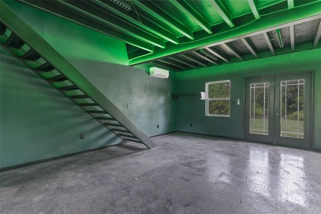 706 S Main Street, Farmersville, TX 75442