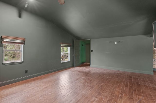 706 S Main Street, Farmersville, TX 75442