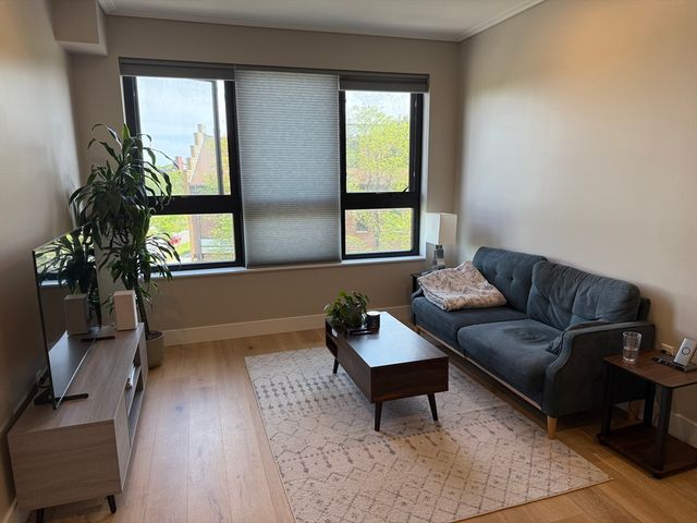 70 Leo M Birmingham Pkwy 409, Boston, MA 02135