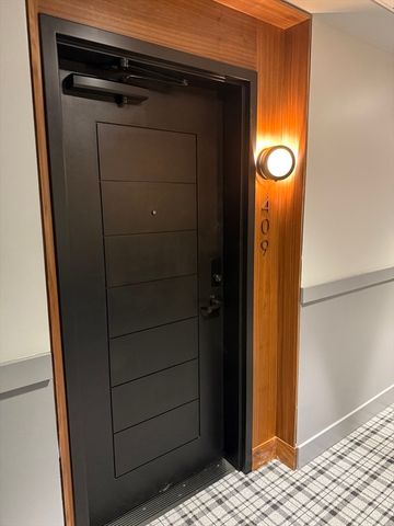 70 Leo M Birmingham Pkwy 409, Boston, MA 02135