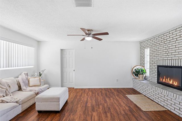 3663 22ND AVENUE N, St Petersburg, FL 33713