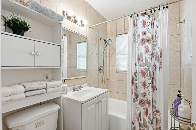 3663 22ND AVENUE N, St Petersburg, FL 33713