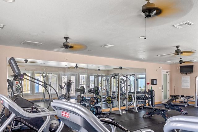 4107 Royal Tern Lane, Galveston, TX 77554