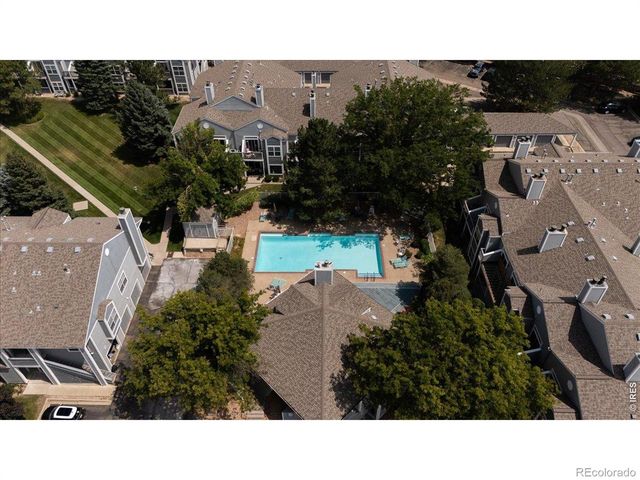 7430 Singing Hills Drive 204, Boulder, CO 80301