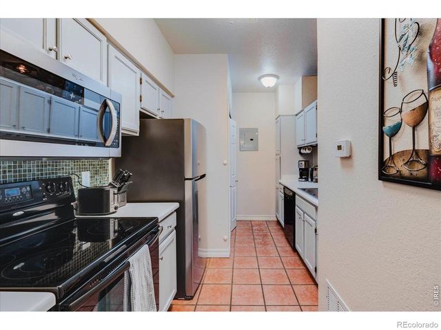 7430 Singing Hills Drive 204, Boulder, CO 80301