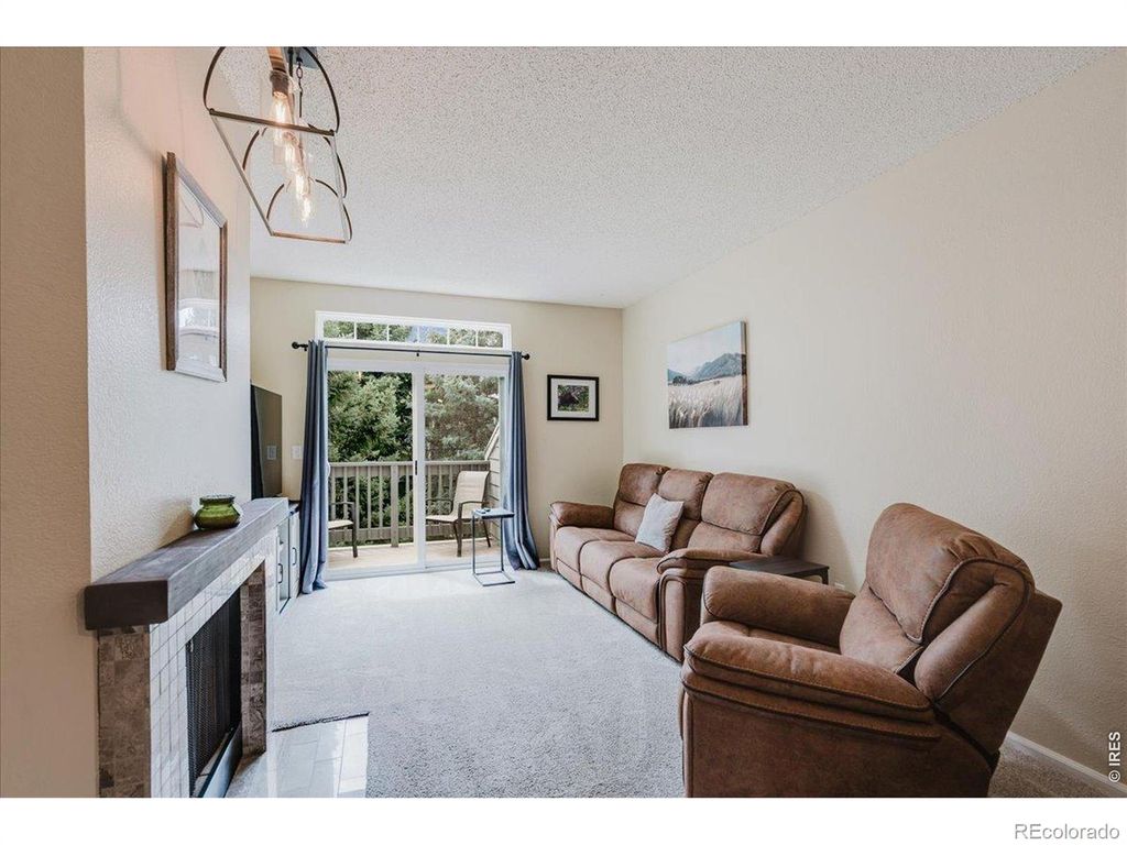 7430 Singing Hills Drive 204, Boulder, CO 80301