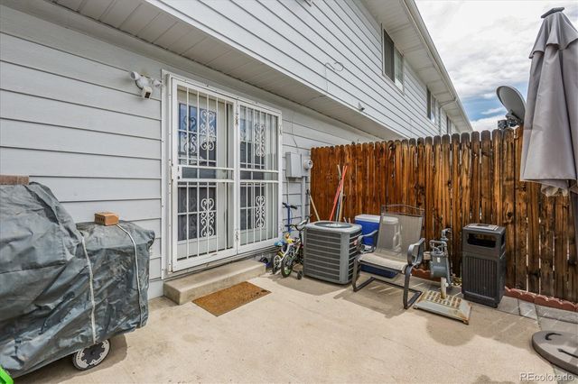 13937 E Bails Place, Aurora, CO 80012