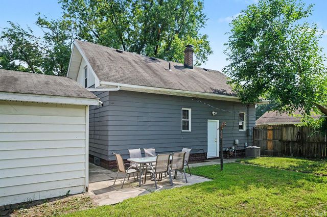 920 W Broadway Street, Mishawaka, IN 46545
