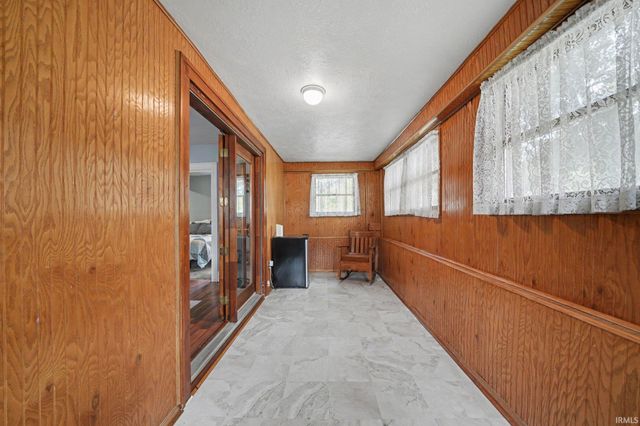 920 W Broadway Street, Mishawaka, IN 46545