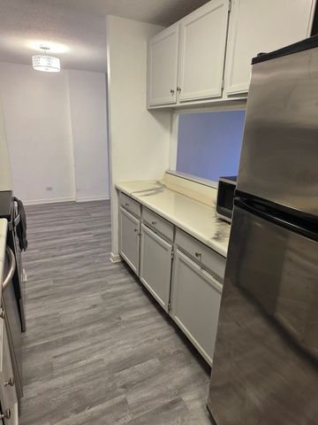 1840 Huntington Boulevard 413, Hoffman Estates, IL 60169