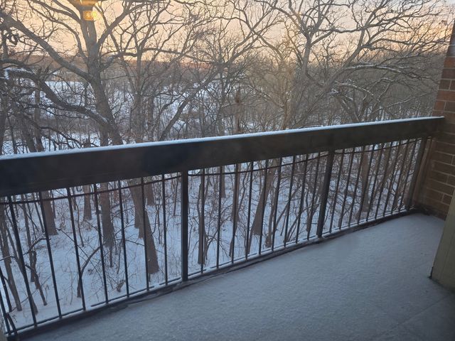 1840 Huntington Boulevard 413, Hoffman Estates, IL 60169