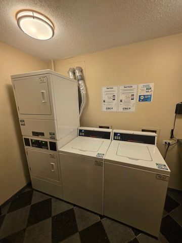 1840 Huntington Boulevard 413, Hoffman Estates, IL 60169