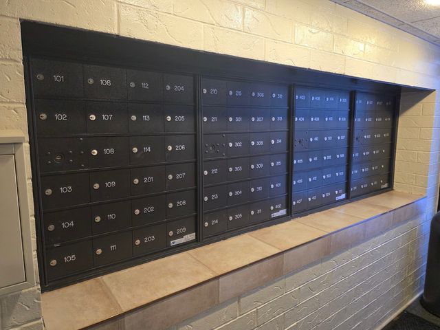 1840 Huntington Boulevard 413, Hoffman Estates, IL 60169