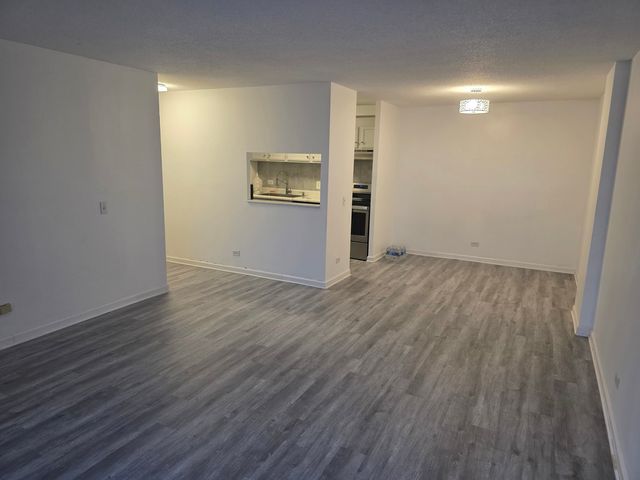 1840 Huntington Boulevard 413, Hoffman Estates, IL 60169