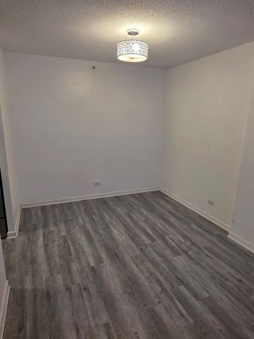 1840 Huntington Boulevard 413, Hoffman Estates, IL 60169