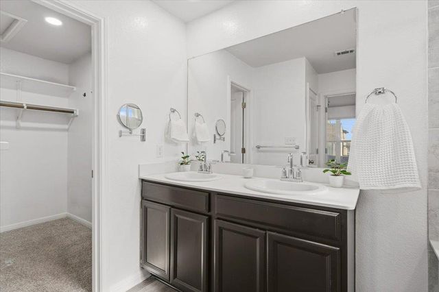 19040 Kimberlite DR, Pflugerville, TX 78660