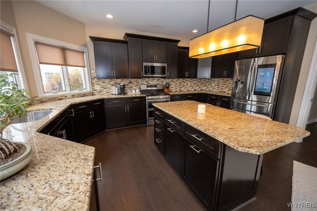 33 South Rockingham, Amherst, NY 14228